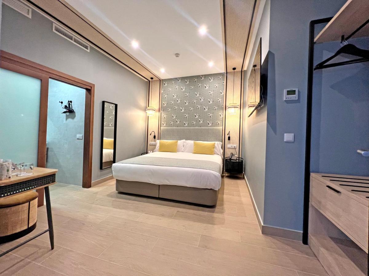 Soho Boutique Columela Hotel Cadiz Exterior photo
